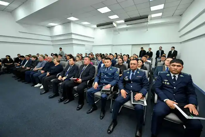 В Семее прошел региональный форум «Управление домом: ответственность, доверие, результат» (2)