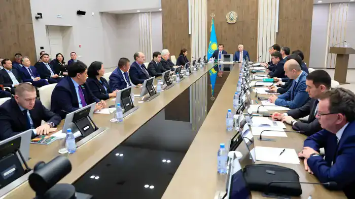 Актюбинская область занимает первое место в Казахстане по площади пастбищных земель (7)