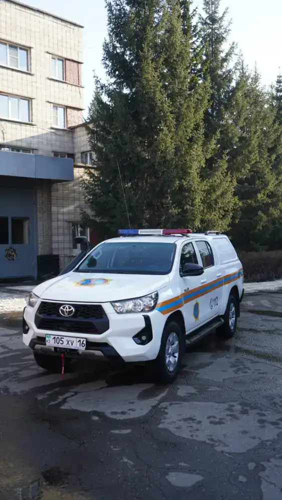 В ВКО спасательные службы получили новую экипировку и высокопроходимый автомобиль (3)