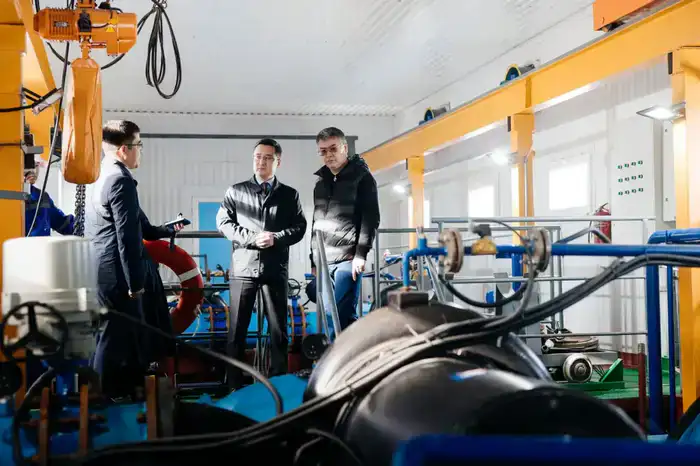 Аким области ознакомился с работой фильтровальной станции №5 в селе Береке (6)