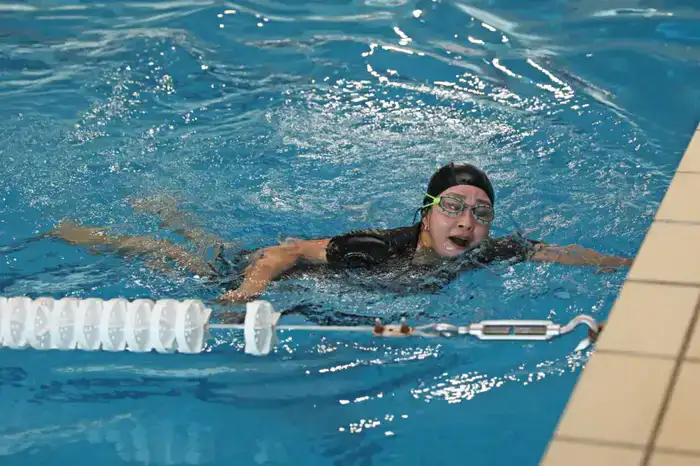 На победной волне: в Астане назвали сильнейших пловцов-военнослужащих (3)