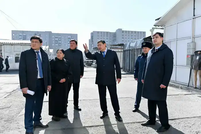 Аким области: «Объекты торговли, обслуживающие население, должны соответствовать современным требованиям» (9)