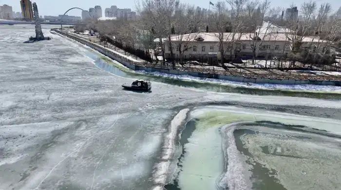 Весенний лёд — скрытая угроза: МЧС усиливает профилактику на водоёмах (8)
