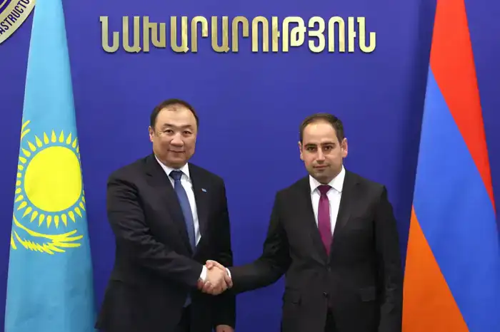 Обсуждены вопросы развития транспортных связей между Казахстаном и Арменией (2)