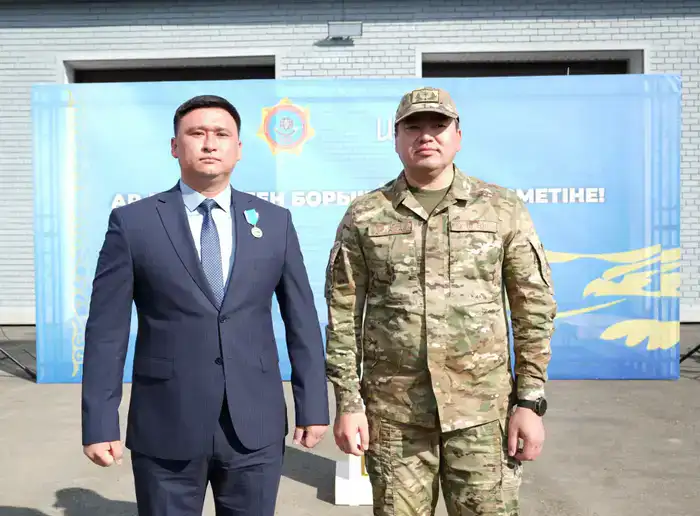 Глава МЧС открыл новую пожарную часть в городе Сатпаев (5)