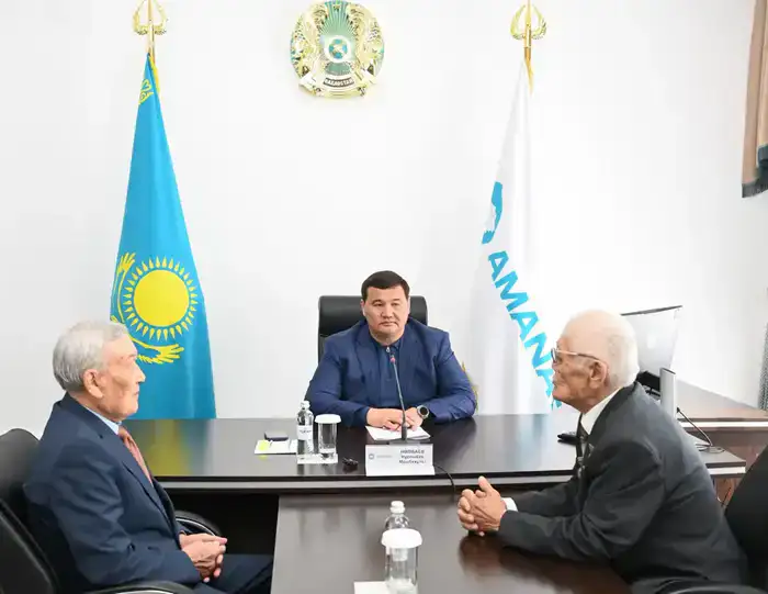 Глава региона провел прием граждан по личным вопросам (7)