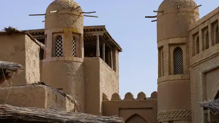 Развитие городской инфраструктуры в Алматинской области: визит Каната Есболатова