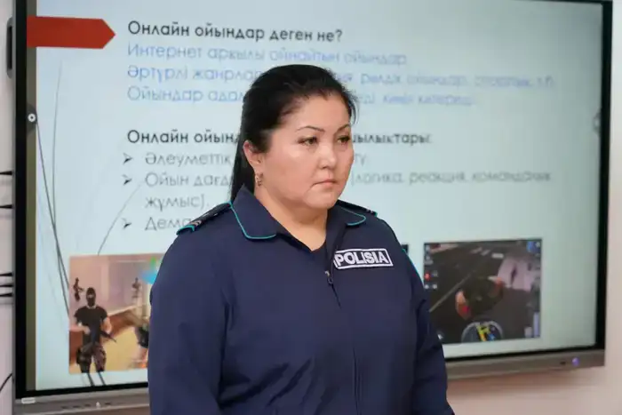 «Закон и порядок»: в Астане для школьников организовали урок безопасности и классный час (5)