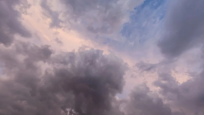 Неблагоприятные метеоусловия в трех городах Казахстана: возможные последствия для жителей и инфраструктуры