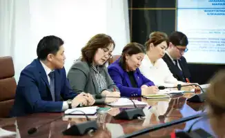 Качество знаний школьников в Казахстане: обсуждение результатов программы «Адал азамат» на международном уровне