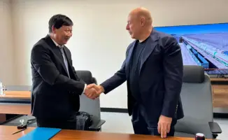Казахстан отправляет 100 железнодорожных вагонов в Монголию для Mongolian Ore Bal LLC