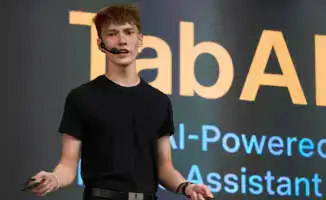 Казахстанский школьник: от классов к стартапам с Google!