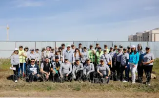 Экологическая акция по посадке деревьев в Астане