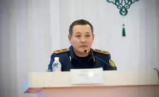 Школа безопасности: Как 500 школьников в Шымкенте открыли двери в мир правопорядка с главой полиции