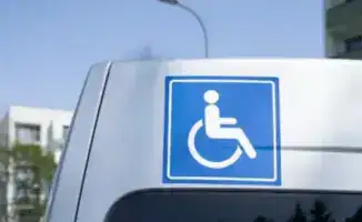 Услуги инватакси через агрегаторы: более 112 тыс. поездок для людей с инвалидностью в Казахстане с начала 2026 года