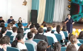 Караганда: подросткам рассказали о кибербезопасности
