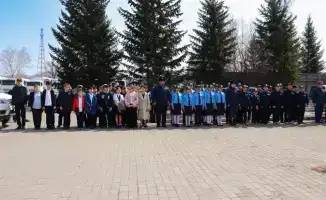 Экскурсия школьников полицейских классов в Департамент полиции ВКО