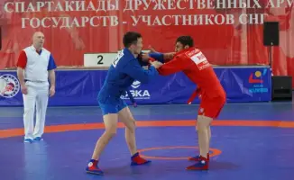 Казахстанские военнослужащие завоевали 10 золотых медалей на чемпионате СНГ по қазақ күресі и самбо в Алматы