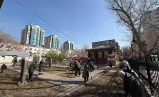 Участие представителей культуры в экологическом челлендже в Астане: шаг к повышению общественной ответственности за чистоту окружающей среды