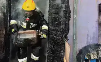 МЧС Казахстана успешно эвакуировало более 400 газовых баллонов во время пожарных операций