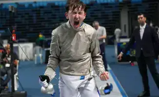 Kazakh Fencer Nurmukhammed Zhailybai Wins Historic Bronze Medal at World Championships in Brazil