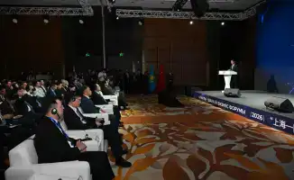 Солнечные лучи Казахстана встречают технологии Шанхая!