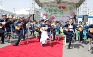 В Алматы прошла акция по озеленению, объединяющая педагогов и молодежь в рамках программы «Таза Қазақстан»