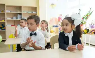 Первоклассники Астаны: документы подаются, приключение начинается!