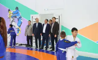 Социальные объекты Сырдарьинского района на проверке