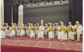 Ансамбль домбристов Асыл мұра победил на международном конкурсе в Кыргызстане