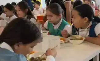 Бешбармак в школе: новое меню для юных гурманов!