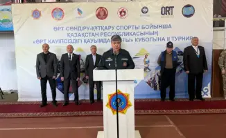 Кто быстрее: штурмовая лестница или 100 метров?