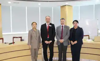 Сотрудники КМФК и НЦЭЛС завершили обучение по оценке аналитических методов в лабораториях контроля качества