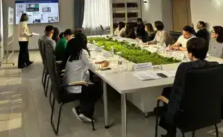 Казахский текст на вывесках: бизнес под защитой!