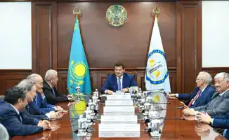 Признание труда ветеранов: важный шаг к уважению и поддержке людей труда в регионе