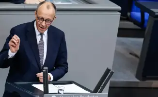 Канцлер Германии Фридрих Мерц заявил, что путь Украины к членству в Европейском союзе может включать территориальные уступки. Это заявление вызвало широкий резонанс и обсуждение среди политиков и экспертов, поднимая вопросы о будущем Украины и её интеграц