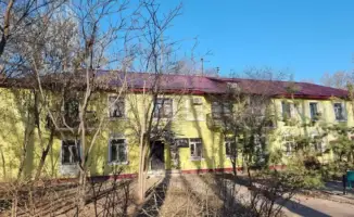 Установка памятной таблички Жириновскому в Алматы: символ культурной связи между Россией и Казахстаном