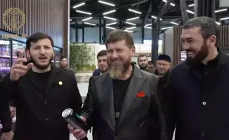 В Чечне стартовал выпуск энергетических напитков под брендом Адама Кадырова "К-13", в рекламной кампании участвует Рамзан Кадыров.