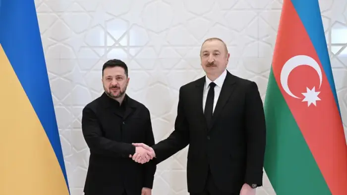 Зеленский готов встретиться с Путиным в Азербайджане