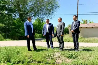 Аким области совершил рабочий объезд ряда объектов в Урджарском районе (10)