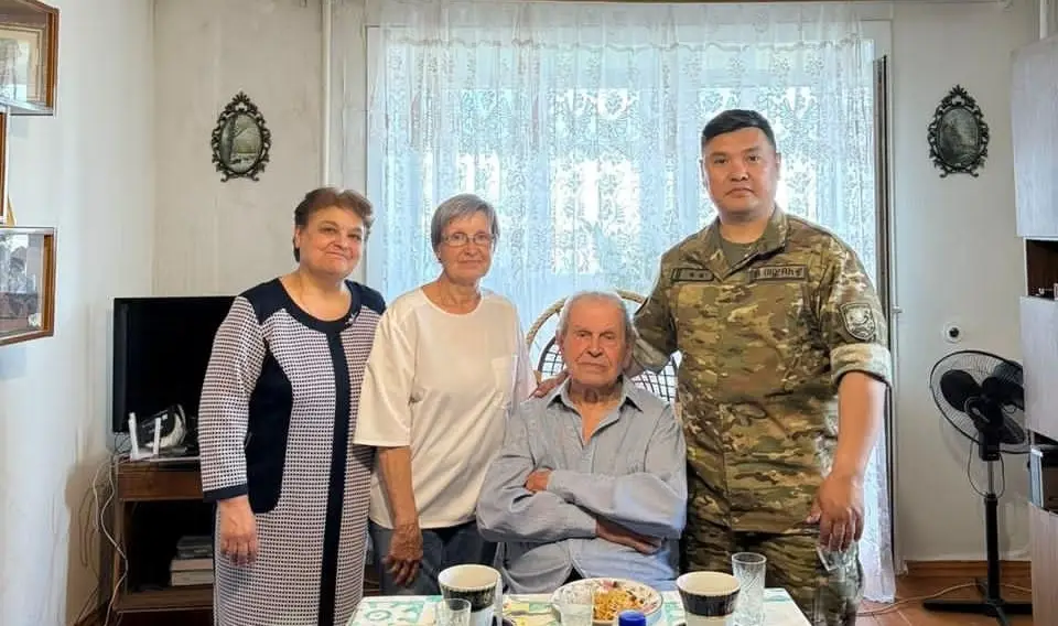 Ветеранский свет: 93 года мудрости и благословения от труженика тыла в Петропавловске