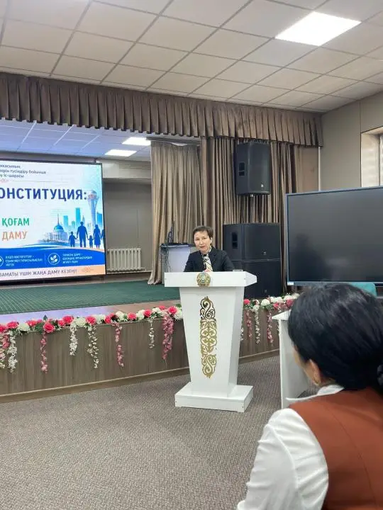Продвижение конституционных принципов в системе образования как фактор повышения качества и правовой защищенности (3)