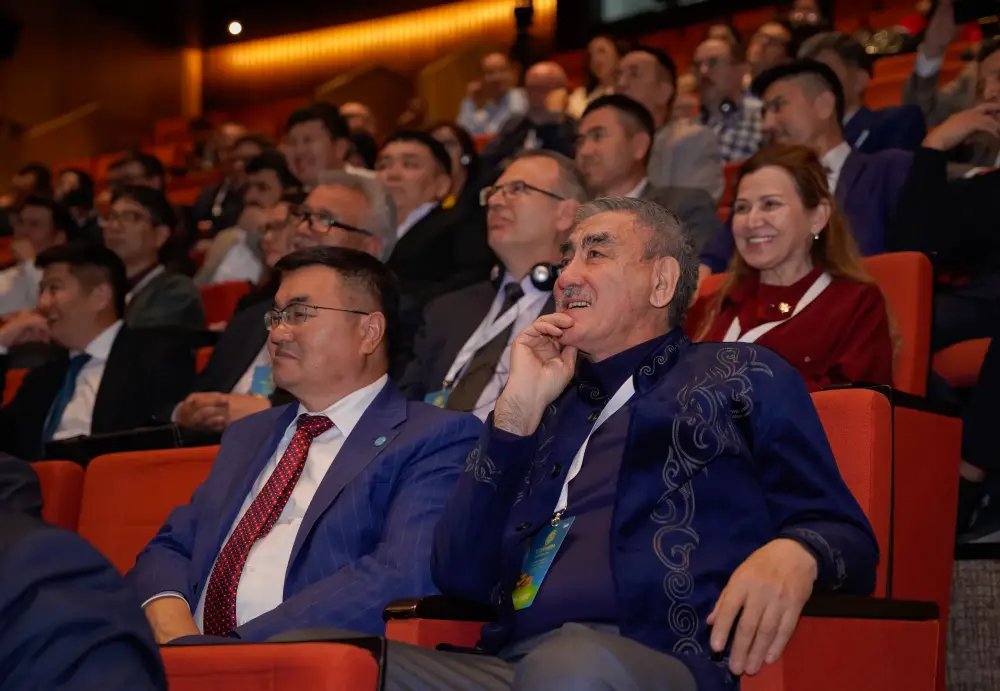 Резолюция Международного симпозиума «Золотая Орда как модель степной цивилизации: история, археология, культура, идентичность» принята в Астане (6)