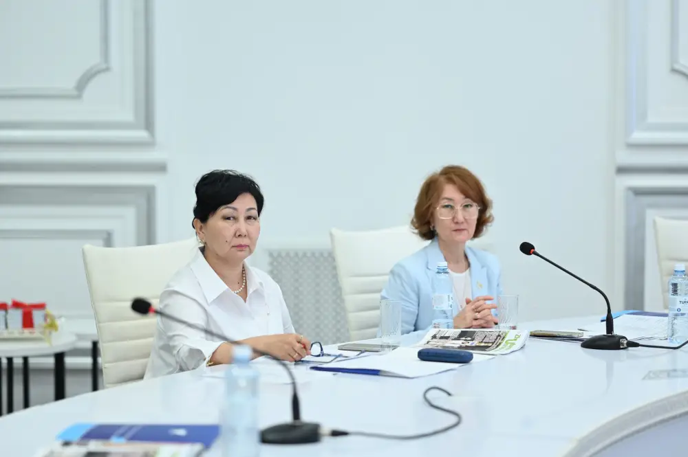 Первая монография о Мухтаре Арыне представлена на международной конференции, посвященной его 90-летию