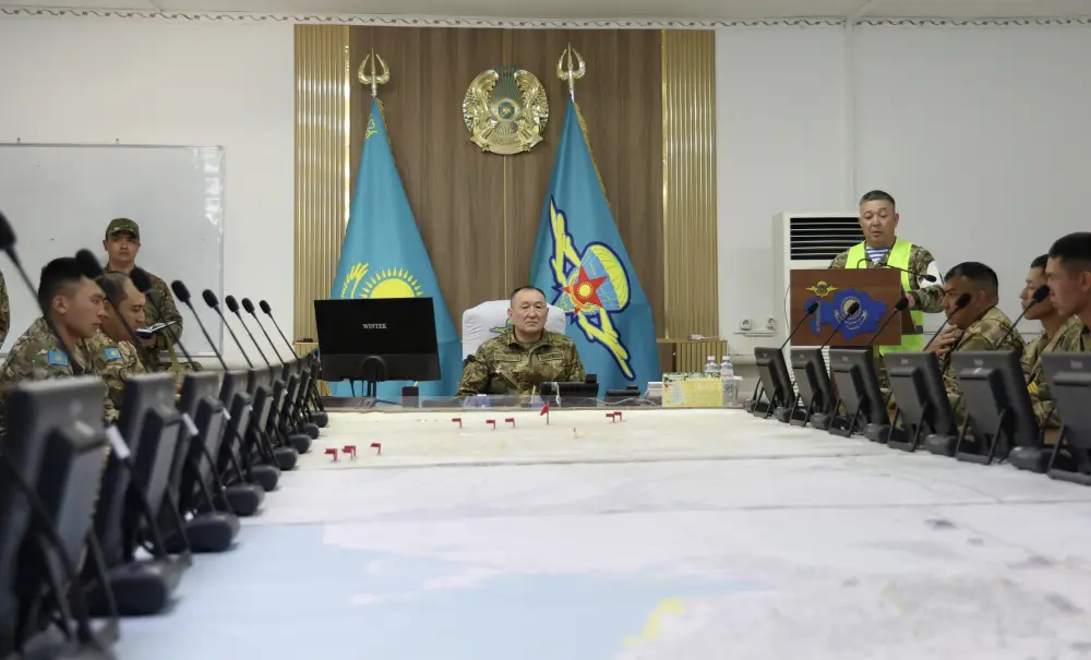 Обсуждение боевой готовности войск и технологического переоснащения на коллегии Минобороны