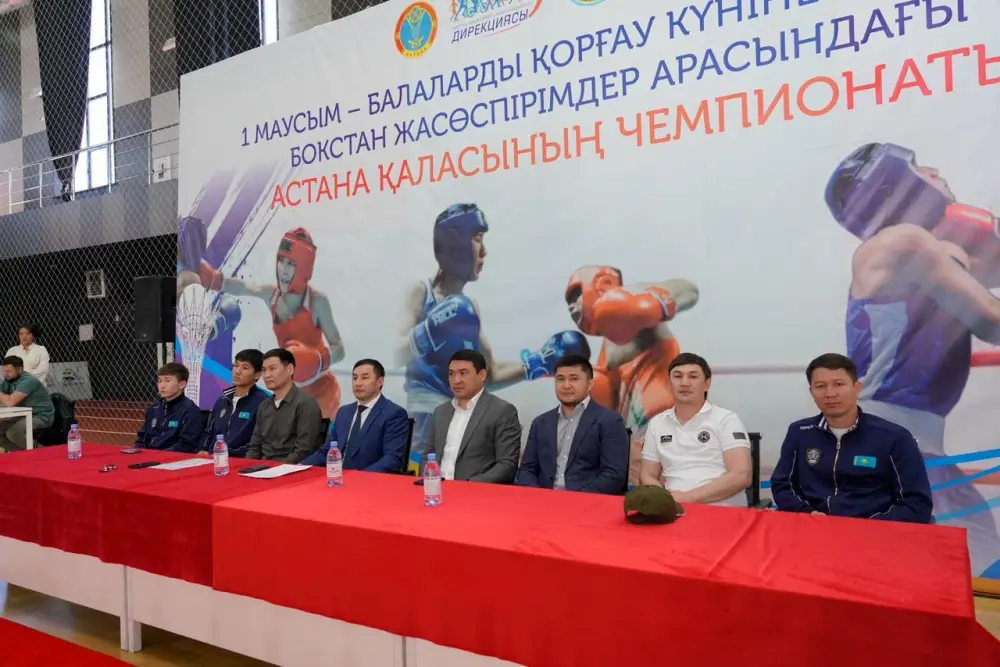 Боксеры Астаны соревнуются в городском чемпионате