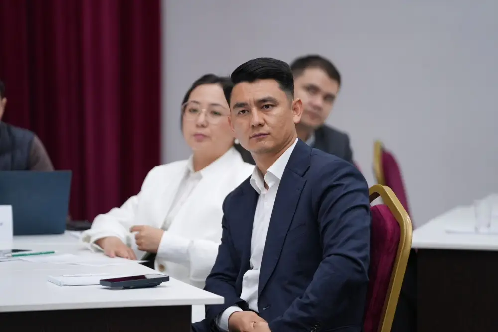 Обучение по ИИ для молодежи в Академии управления