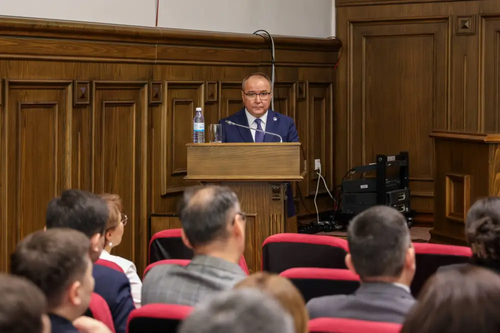 В Академии правосудия при Высшем Судебном Совете стартовал очередной курс повышения квалификации для судей специализированных межрайонных административных судов (2)
