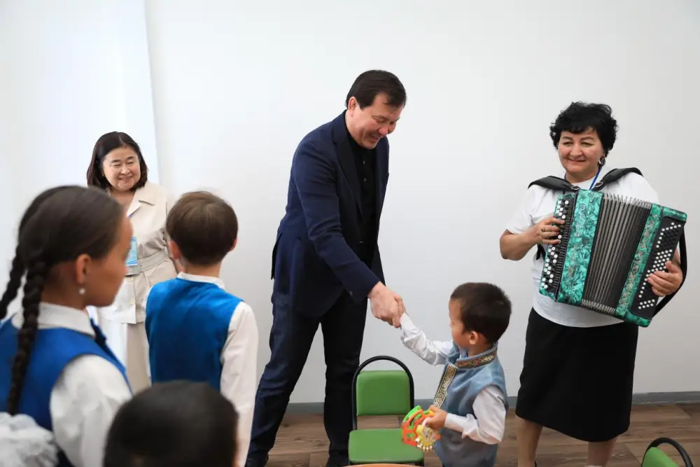Аким области поручил выделить здание для психолого-педагогического коррекционного кабинета в Кандыагаше (3)