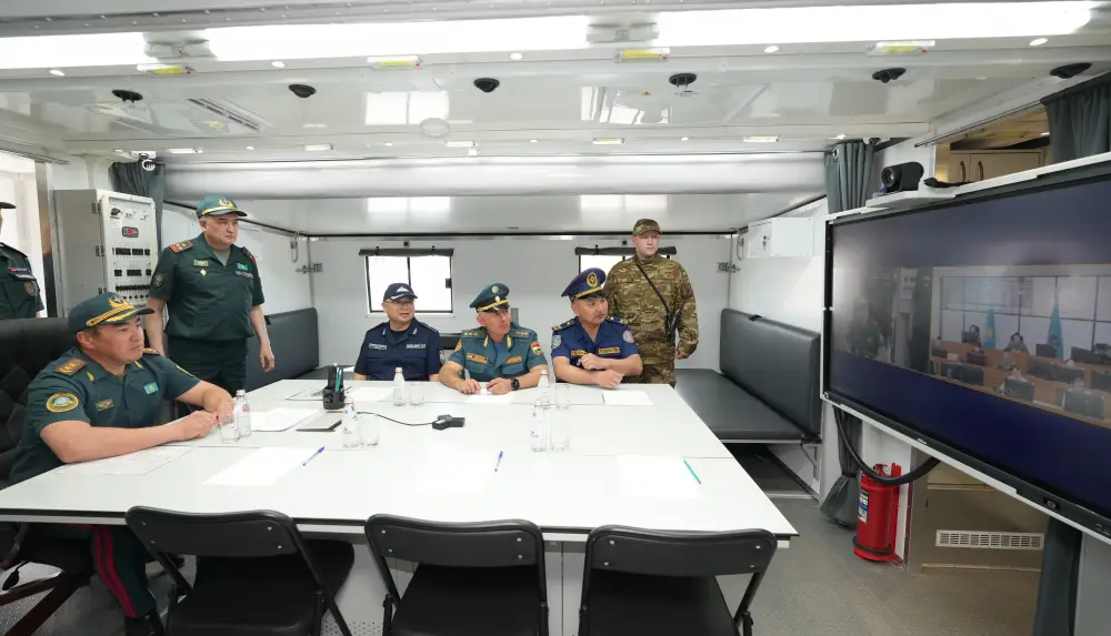 Совместные учения спасателей в Душанбе
